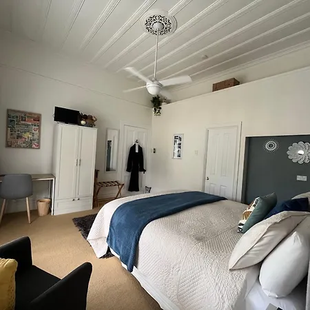 Chelsea House Bed & Breakfast-2